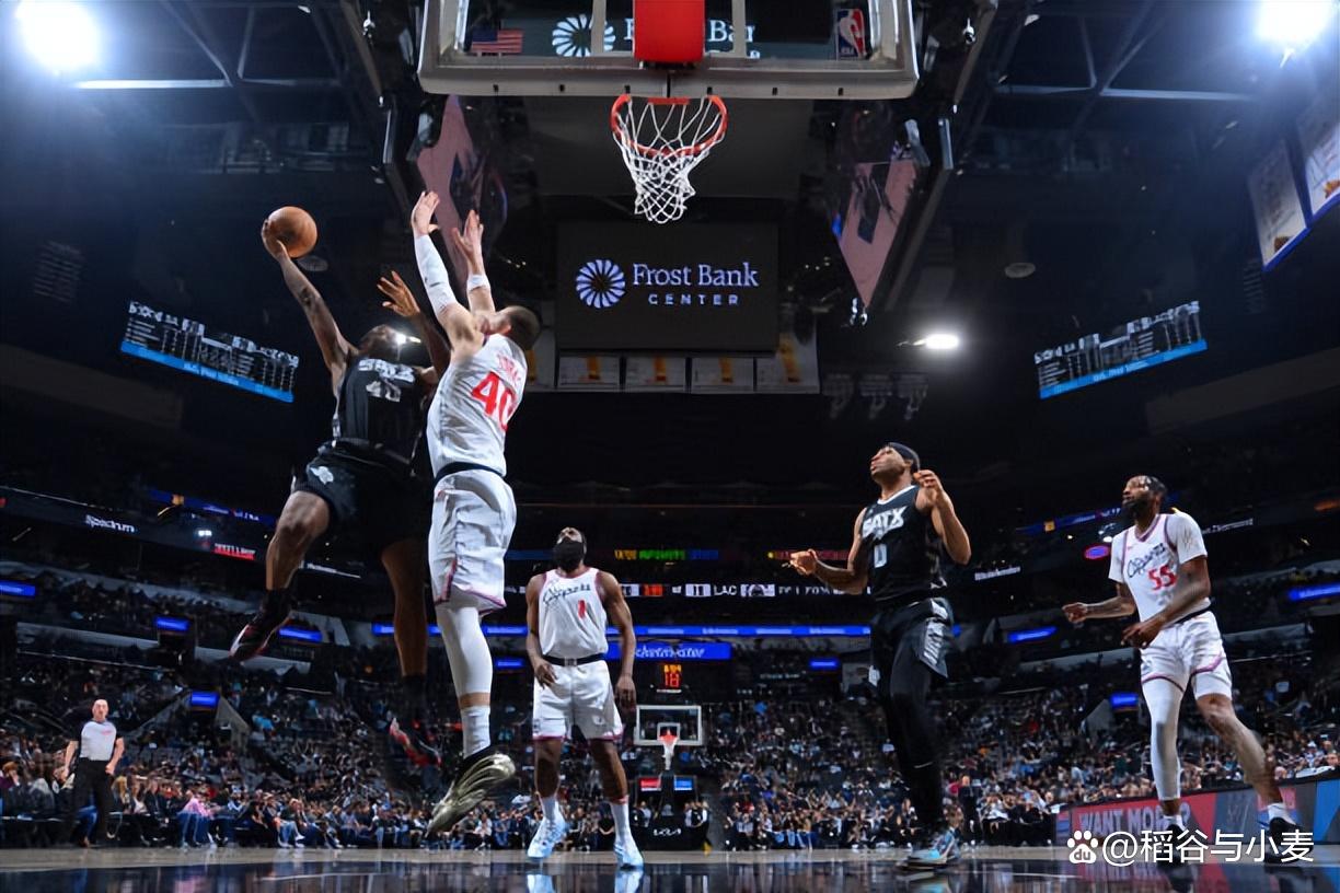 包含马刺老将再次发威，带领球队取得重要胜利的词条