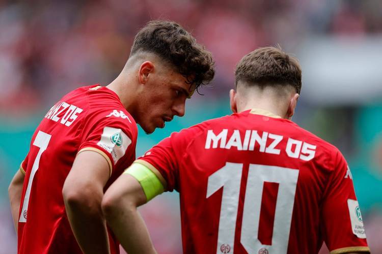 杏彩体育网页版登录入口-关于爆冷战术奏效，实力较劲失之可惜的信息