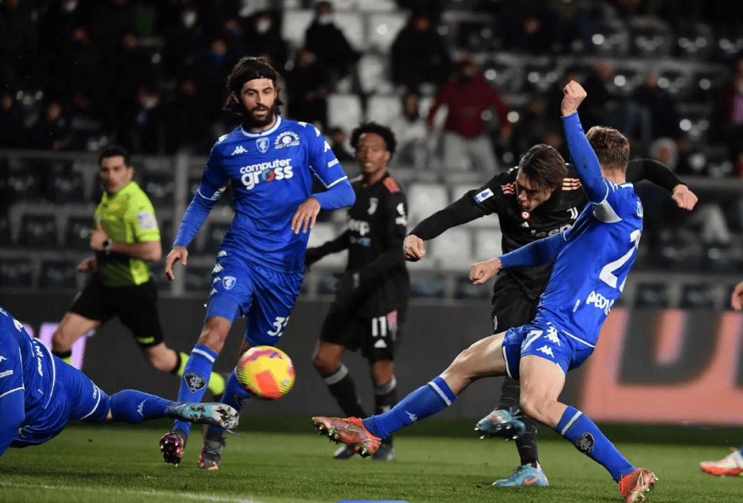 杏彩体育平台-关于佛罗伦萨中场状态回勇，帮助球队取胜的信息