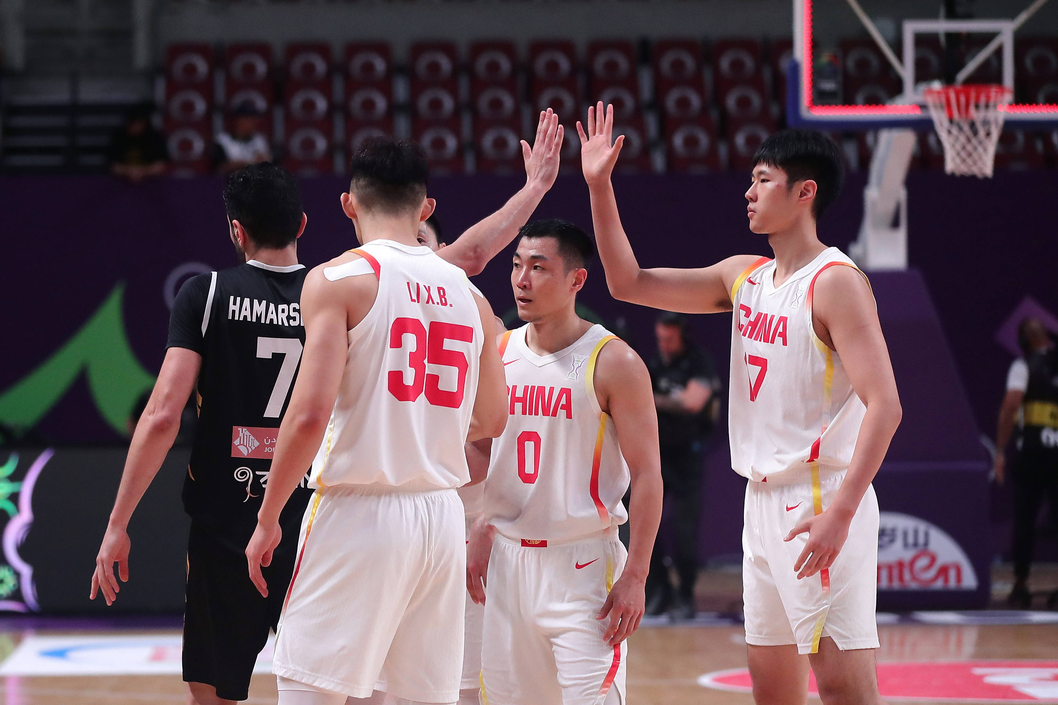 杏彩体育平台-亚洲篮球锦标：马来西亚队大胜晋级