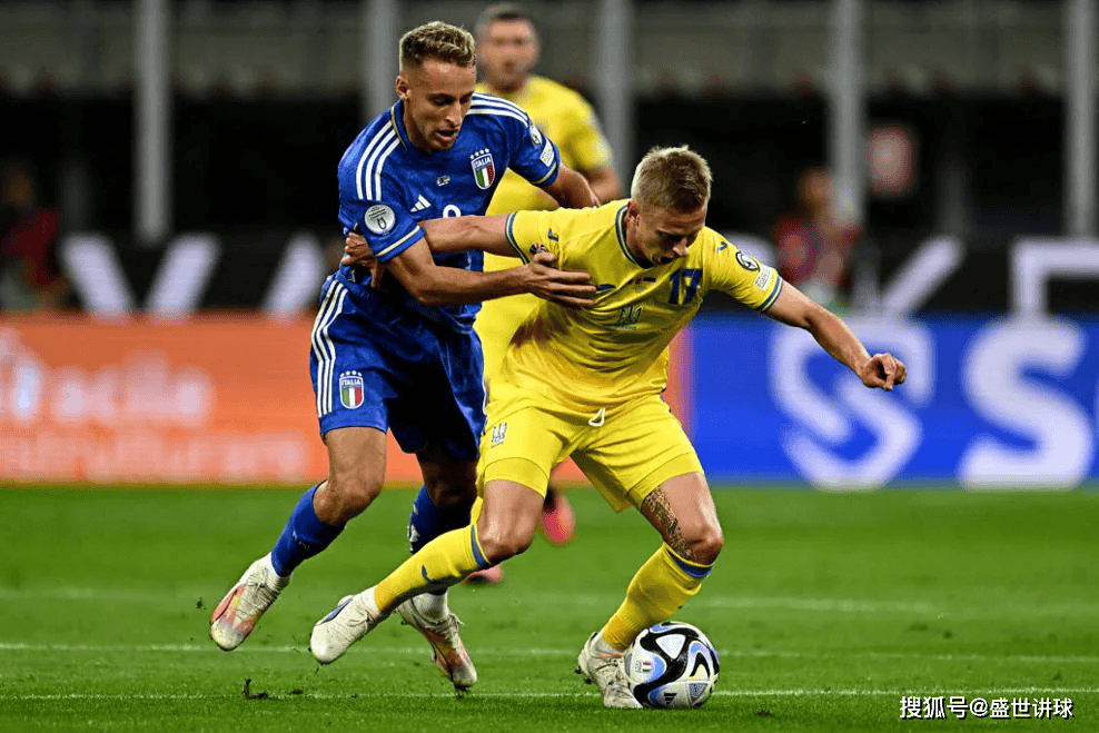 乌克兰队迎来胜利,晋级欧洲杯八强赛 乌克兰队迎来胜利,晋级欧洲杯八强赛